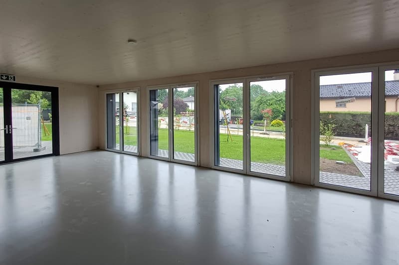 Werkstatt von 110 m2 im Erdgeschoss eines neuen Gebäudes (2)