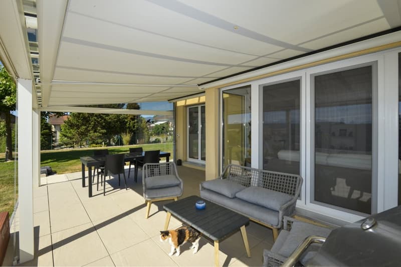 Magnificent individual villa with panoramic and breathtaking views of the Alps (9)
