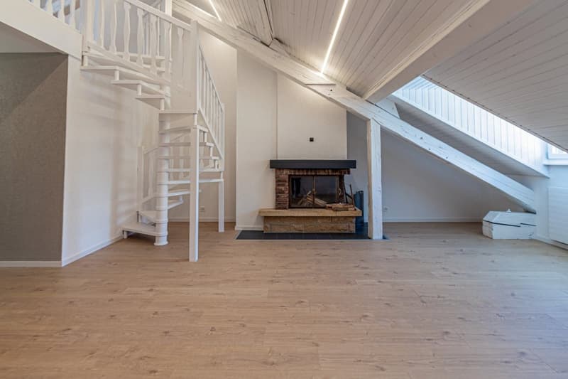 Viel Charme für diese 4,5-Zimmer-Wohnung in Cossonay-Ville (3)