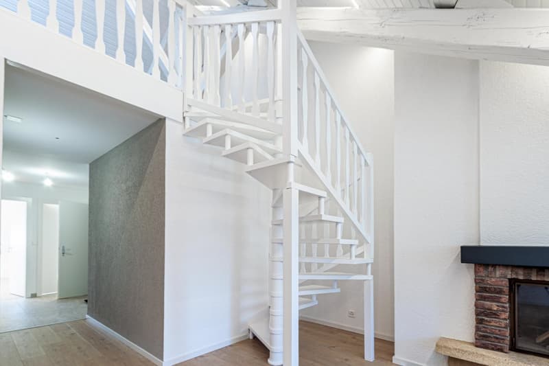 Viel Charme für diese 4,5-Zimmer-Wohnung in Cossonay-Ville (9)
