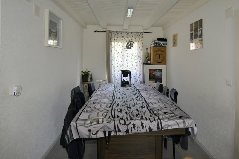 Petit immeuble locatif avec affectation mixte au centre de Payerne (11)