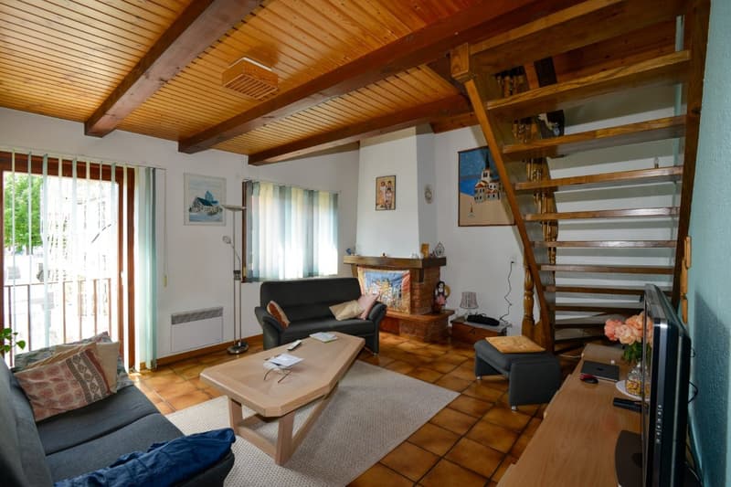 Petit immeuble locatif avec affectation mixte au centre de Payerne (17)