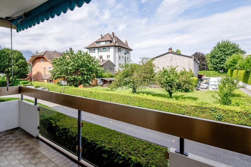Appartement de 4,5 pièces entièrement rénové "haut standing" (9)