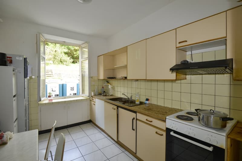 Immeuble locatif de 15 pièces au centre de Tramelan (7)