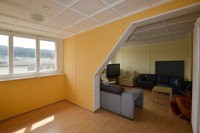 Immeuble locatif de 15 pièces au centre de Tramelan (12)