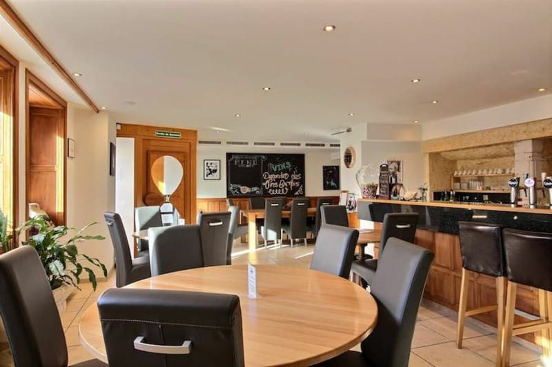 Restaurant 380 m2 au Sentier (7)