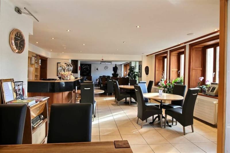 Restaurant 380 m2 au Sentier (9)