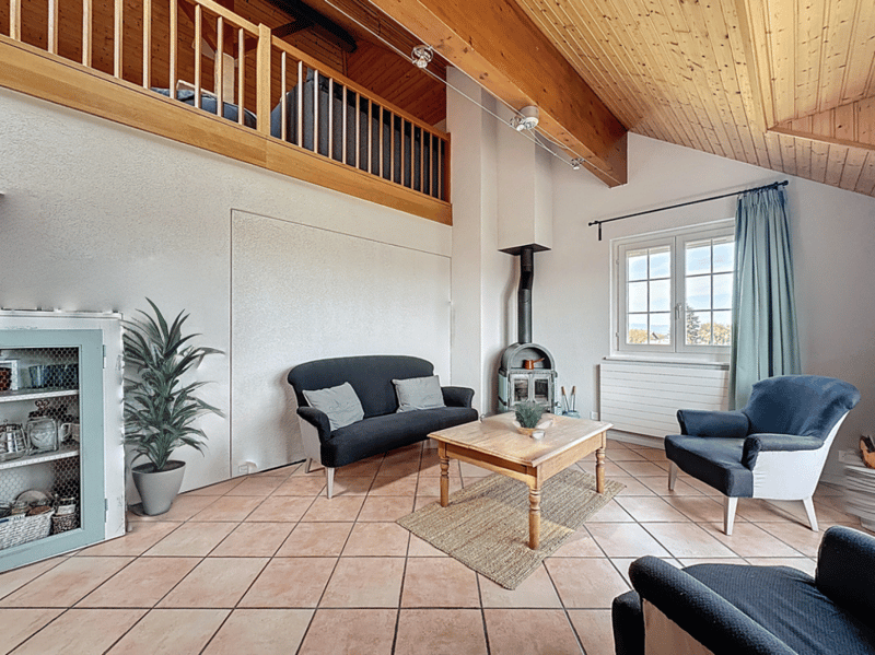 Appartamento duplex di 5 locali, con balcone e posti auto interni ed esterni (9)
