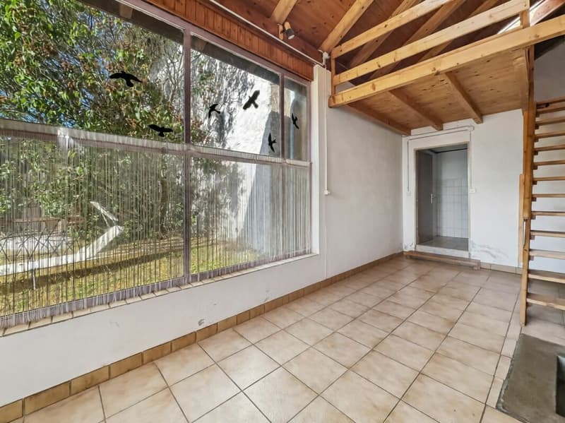 Semi-Detached Village House with 2 Apartments (7)