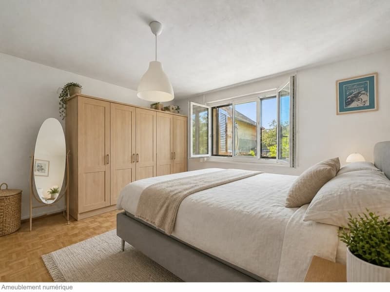 VIVEZ SUR UN ETAGE ! VILLA INDIVIDUELLE DE PLAIN-PIED ET COMBLES + UN STUDIO INDÉPENDANT (10)