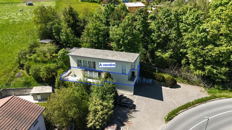 APPARTEMENT DE 3,5 PIÈCES DE 97 M2 AVEC TERRASSE ET 2 PLACES DE PARC. (12)