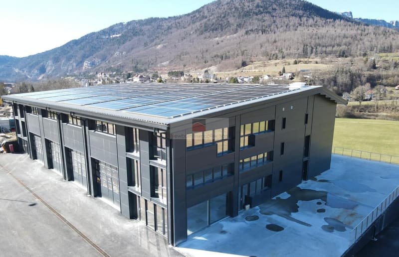 For Rent - New premises of about 1'000 m² (3)