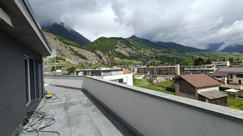 Prächtige Eckwohnung mit 66 m2 Panoramaterrasse (10)
