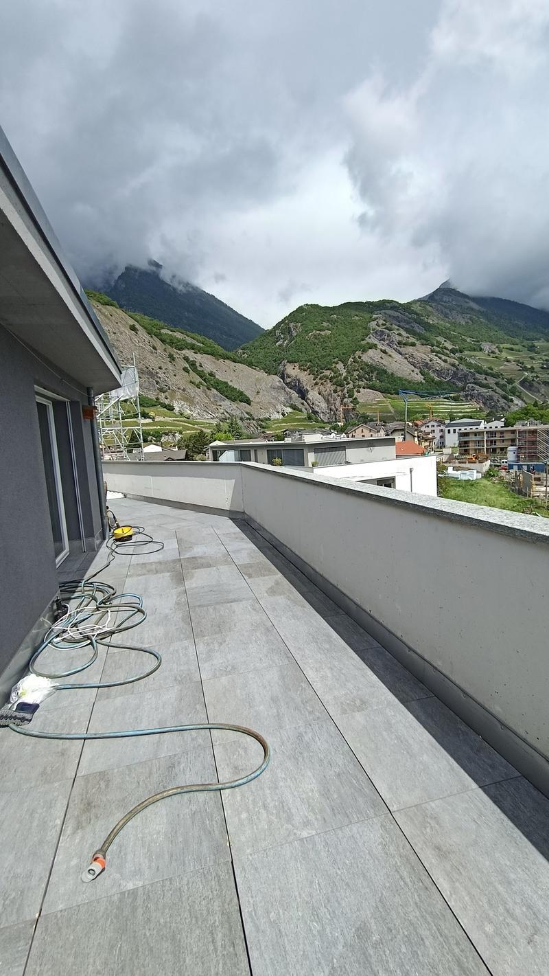 Prächtige Eckwohnung mit 66 m2 Panoramaterrasse (9)