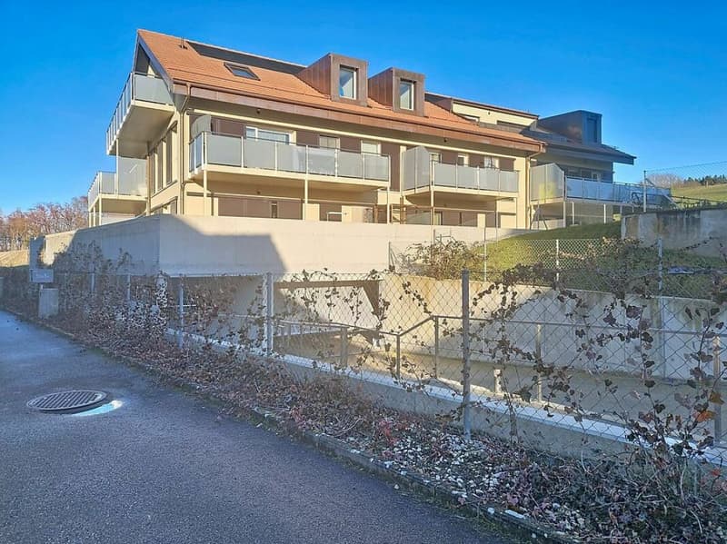 Very beautiful 4.5-room new apartment (Lot 9) (2)