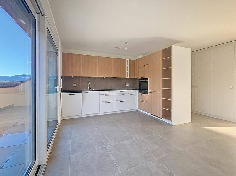 Very beautiful 4.5-room new apartment (Lot 9) (3)