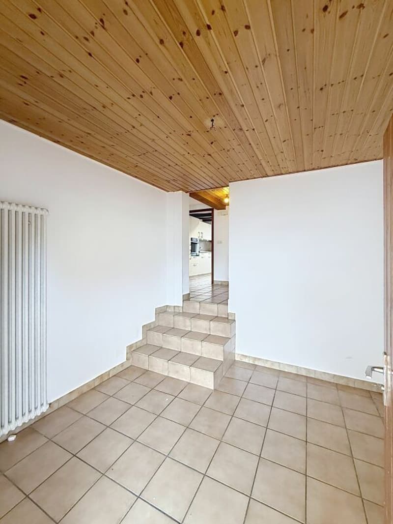 Charmante maisonnette triplex avec jardin (4)