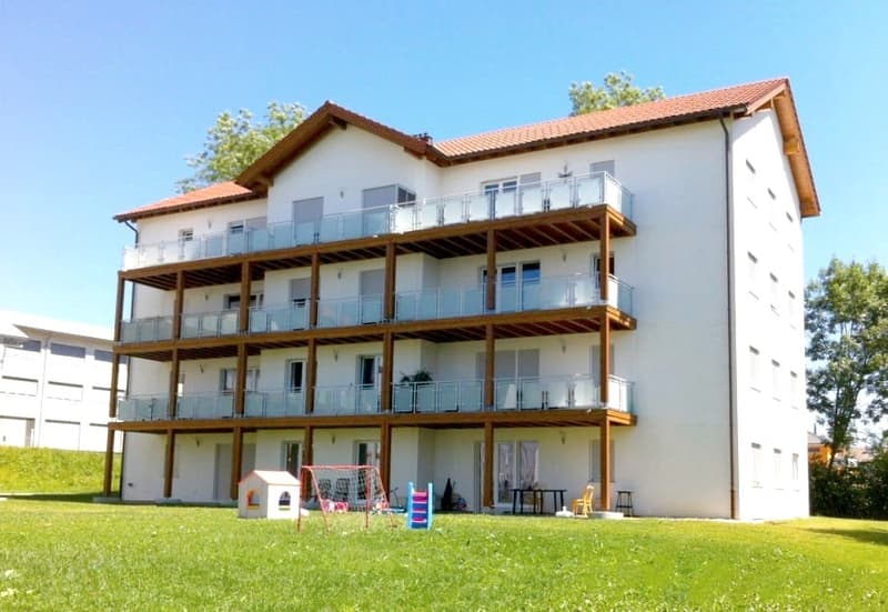 Beautiful 3.5-room ground-floor apartment for rent from 01.11.2026 (1)
