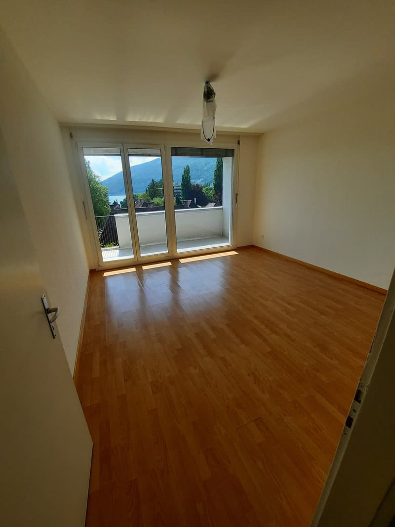 Appartamento di 3 locali con balcone (11)