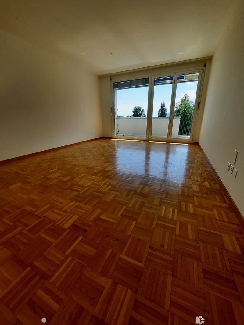 Wohnung mit 3 Zimmern und Balkon (3)