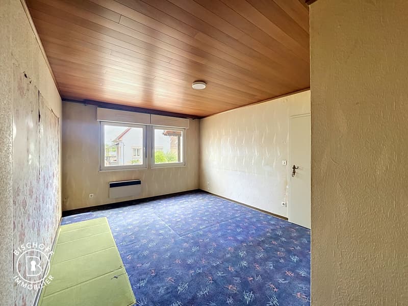 Charmantes Haus, das renovierungsbedürftig ist – sofort verfügbar (19)