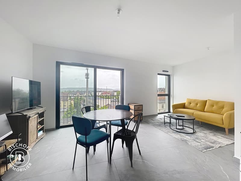 Appartamento moderno 1.5 locali con vista sulla città a Saint-Louis – disponibile immediatamente! (1)
