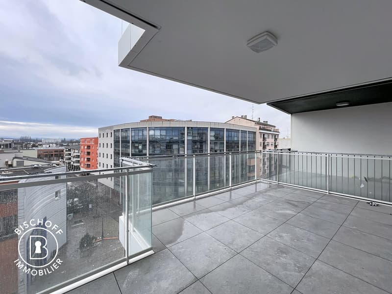 Appartamento di 3 locali moderno nuovo con balcone e vista sulla città a Saint-Louis (11)