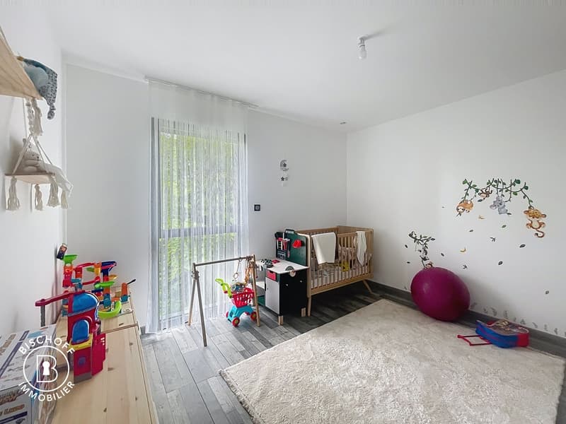 Modern single-family house in Rixheim – 5 rooms, garage & garden available immediately (10)