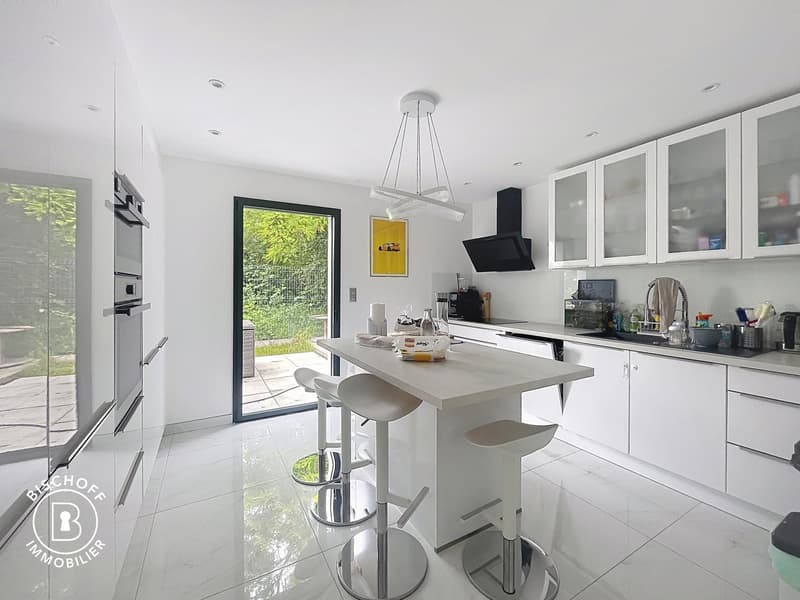 Modern single-family house in Rixheim – 5 rooms, garage & garden available immediately (2)