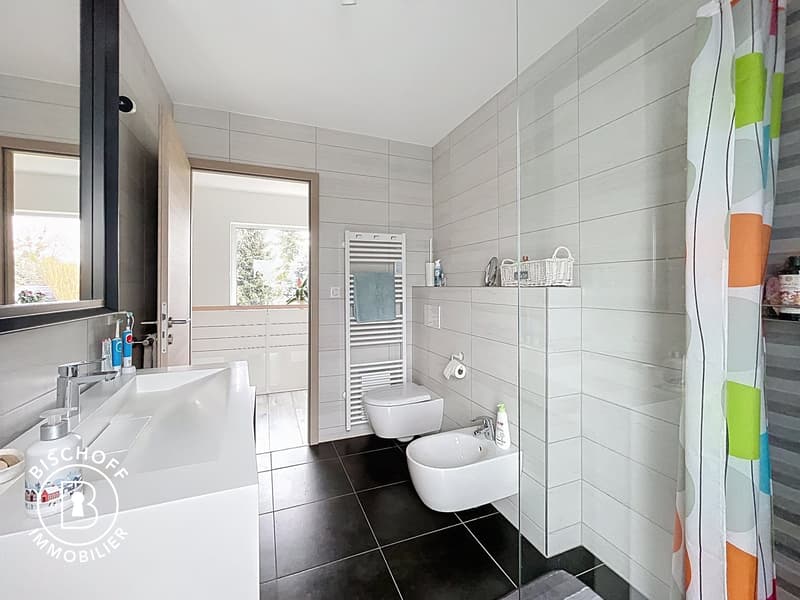 Beautiful Architect's Villa (27)