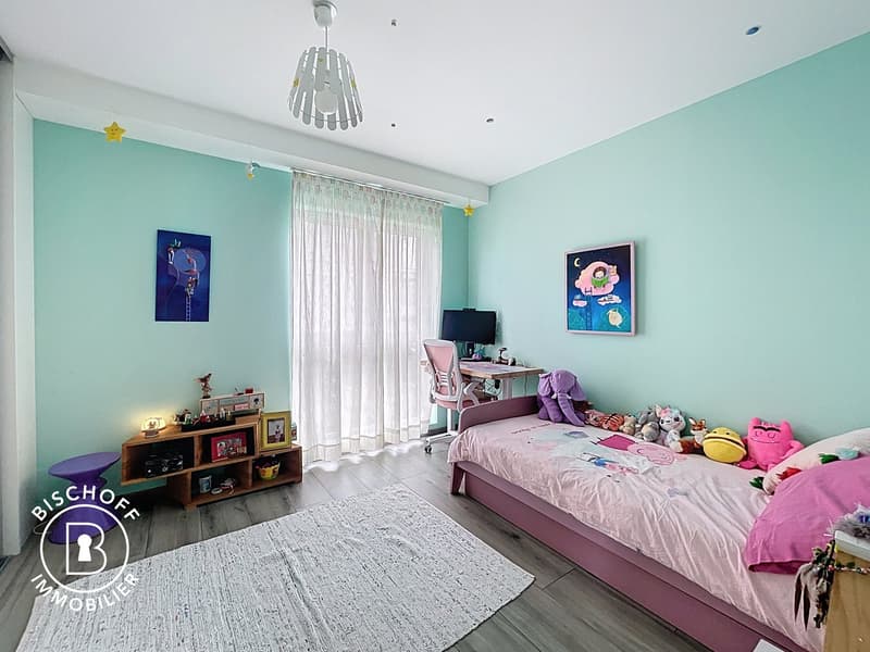 Beautiful Architect's Villa (28)
