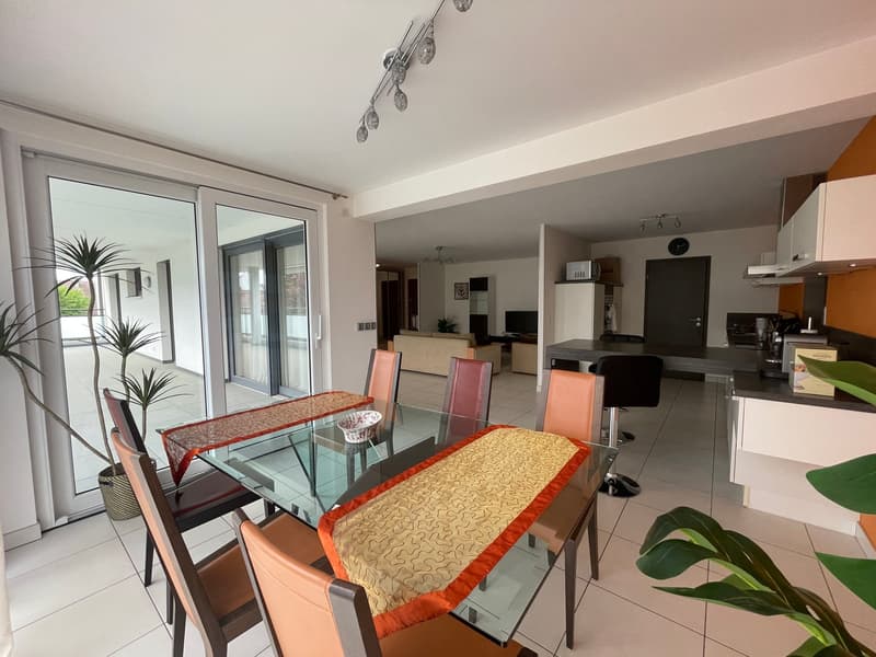 Appartamento di 4 locali luminoso con balcone e ascensore a Village-Neuf – disponibile immediatamente! (8)