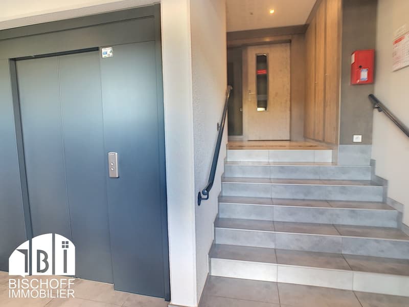Appartamento di 4 locali luminoso con balcone e ascensore a Village-Neuf – disponibile immediatamente! (13)