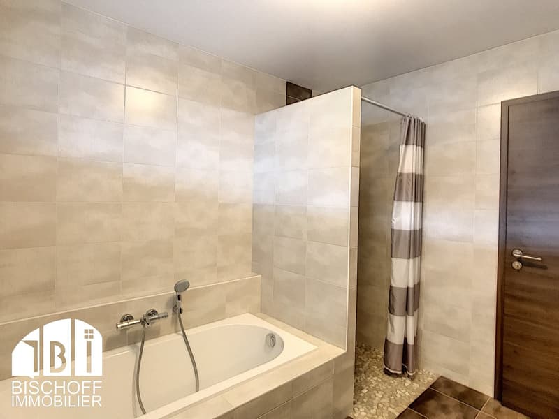 Appartamento di 4 locali luminoso con balcone e ascensore a Village-Neuf – disponibile immediatamente! (22)