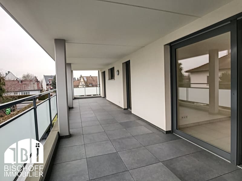 Appartamento di 4 locali luminoso con balcone e ascensore a Village-Neuf – disponibile immediatamente! (18)