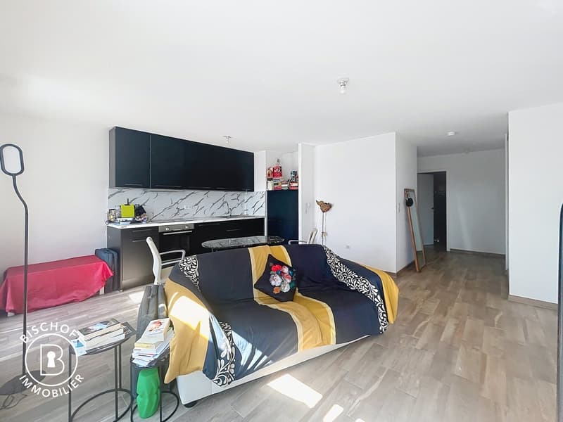 Moderne 3-Zimmer-Wohnung mit Balkon in Saint-Louis (5)