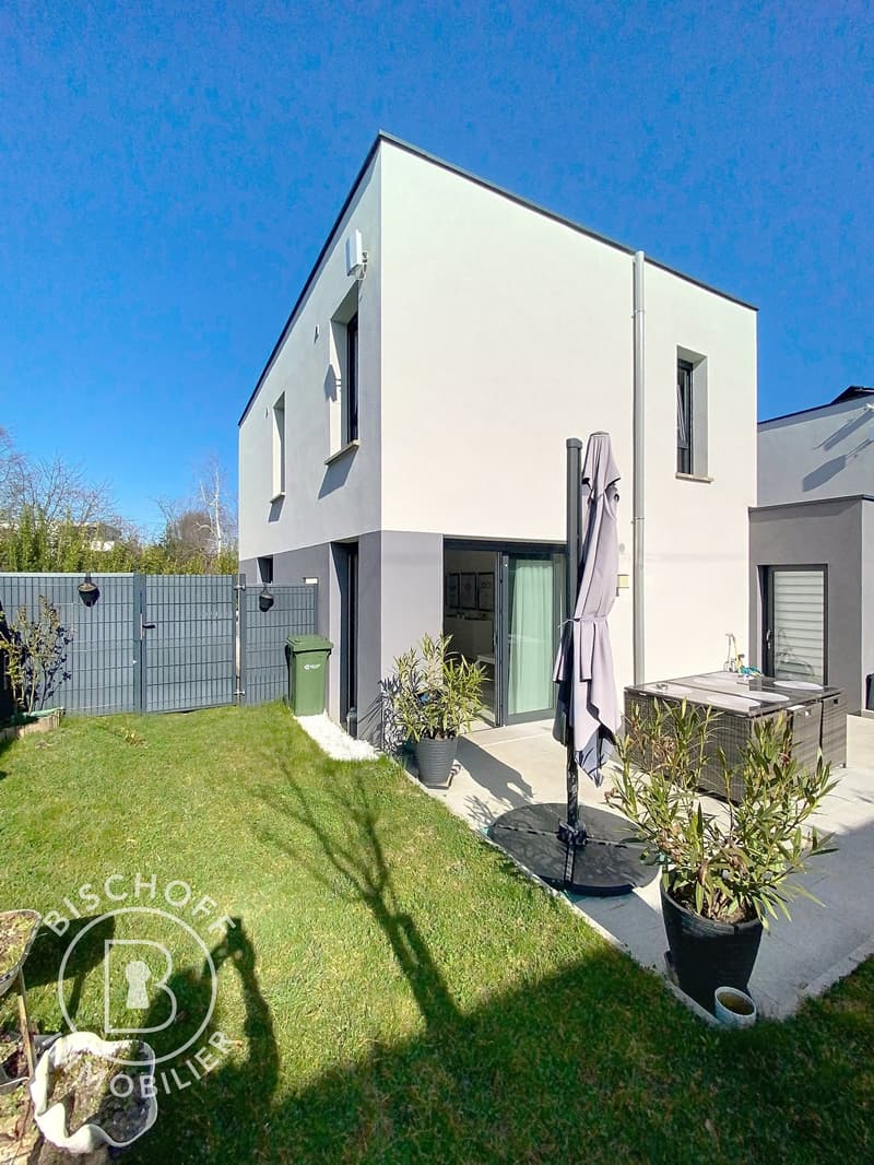Modernes 5-Zimmer-Doppelhaus in Saint-Louis – Sofort verfügbar! (1)