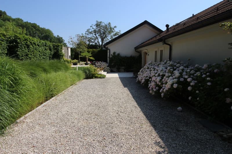 Proprietà eccezionale con vista panoramica sul lago (12)