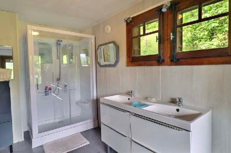 Private or investor, chalet with high potential in Villars-sur-Ollon (10)
