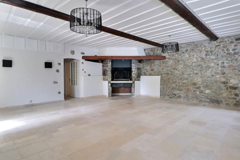 La vostra dimora di carattere in un contesto privilegiato tra Rolle e Nyon (2)