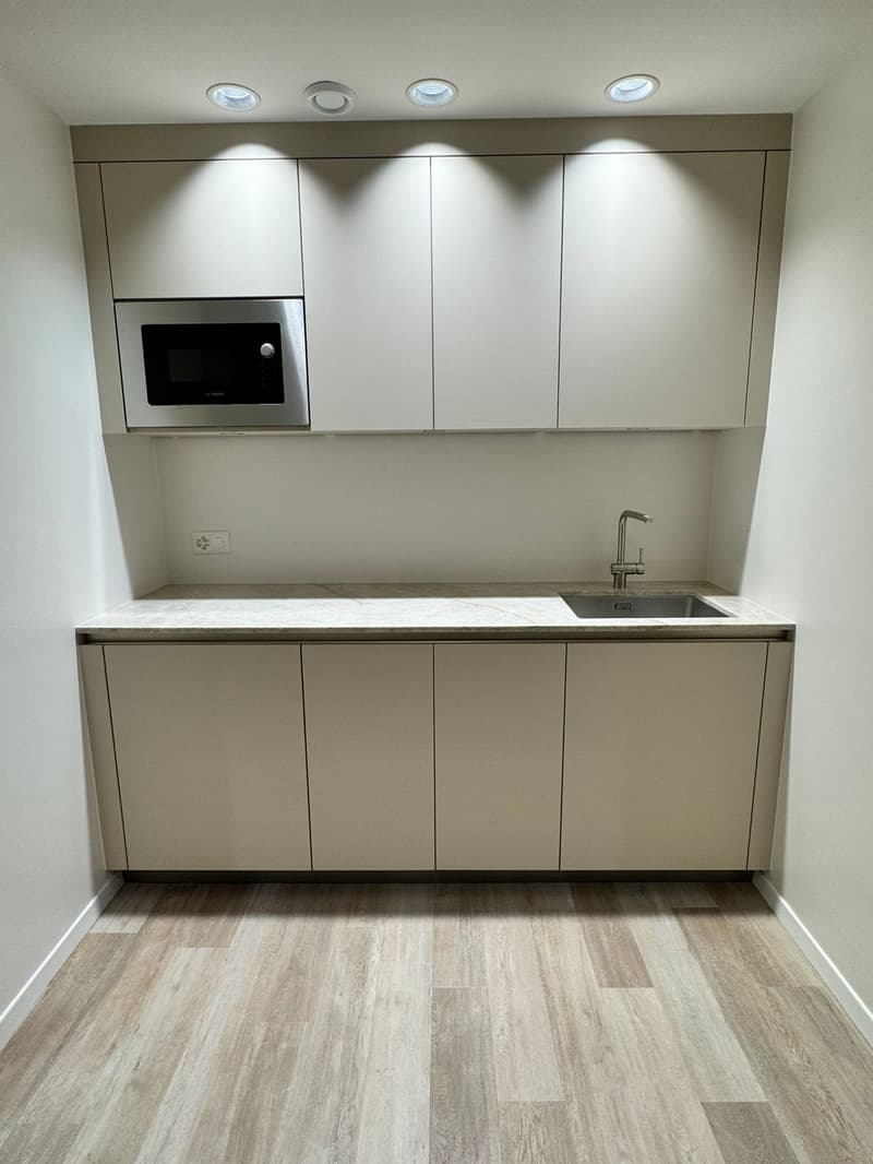 I vostri laboratori industriali o magazzino - Magazzino - da 40 m2 a 230 m2 al prezzo di 210 CHF al m2/anno (6)