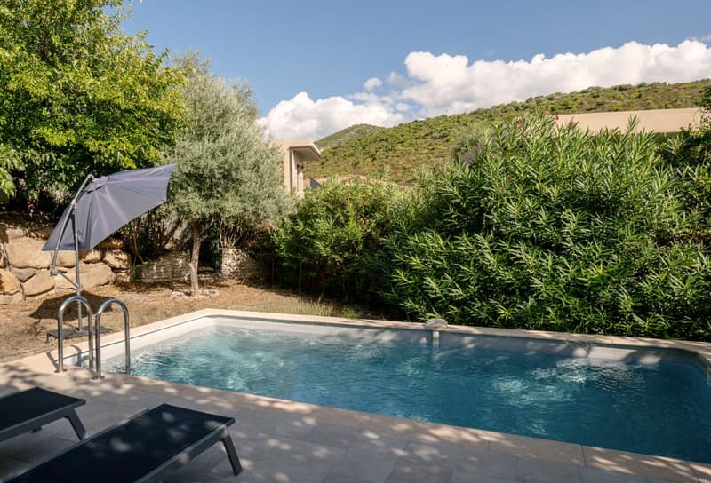 Corse du Nord - Aux portes de Saint-Florent - Magnifique opportunité - Deux villas, deux piscines, une infinité de possibilités (11)
