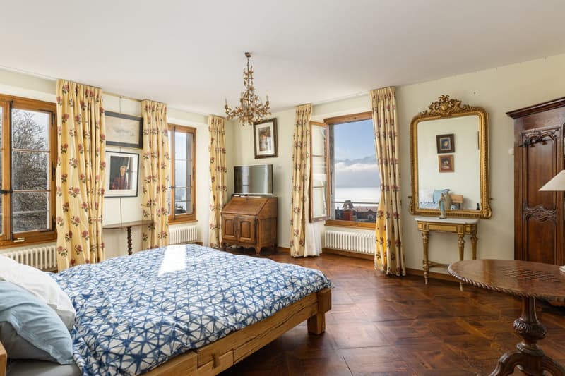 Au coeur de Montreux - Appartement de 270 m2 avec vue , terrasse et jardin privatif (7)