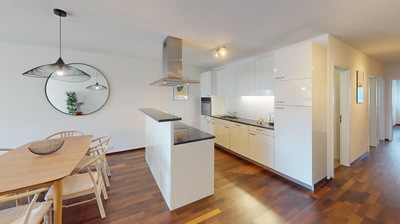 Spacious & Bright 2-Bedroom, 2 Bathroom Apartment with Balcony & Parking - Morges (7)