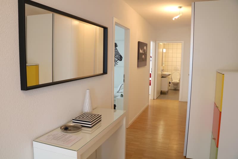 Moderne et lumineux 4.5 pièces avec loggia (13)