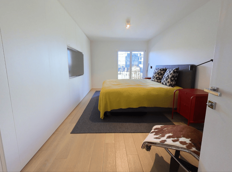 Premium 3-Bedroom, Balcony and Lake view - Parking Included (11)