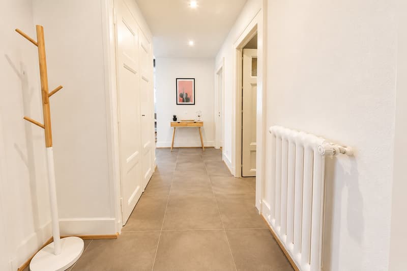 Spacious 80 m² 2-bedroom apartment - Montchoisi, quiet residential area. (12)