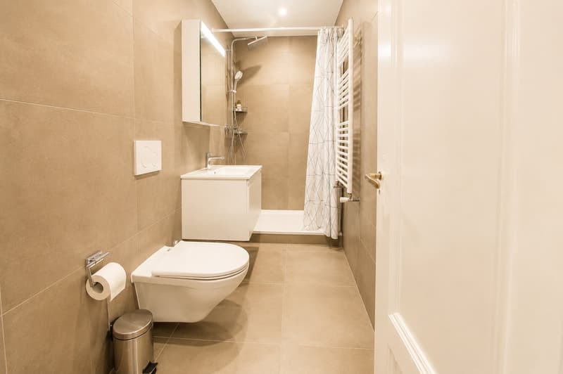 Spacious 80 m² 2-bedroom apartment - Montchoisi, quiet residential area. (9)