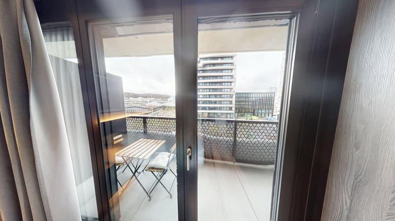 Appartement 2 pièces meublé avec balcon élégant (14)