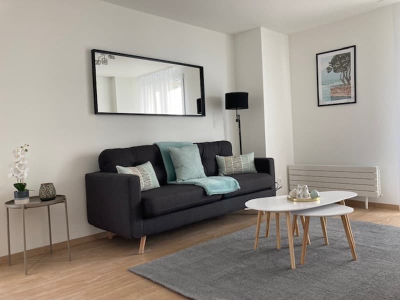 Spacious 85 m² 2-bedroom apartment with lake and mountain views - 3min to lake with parking (4)